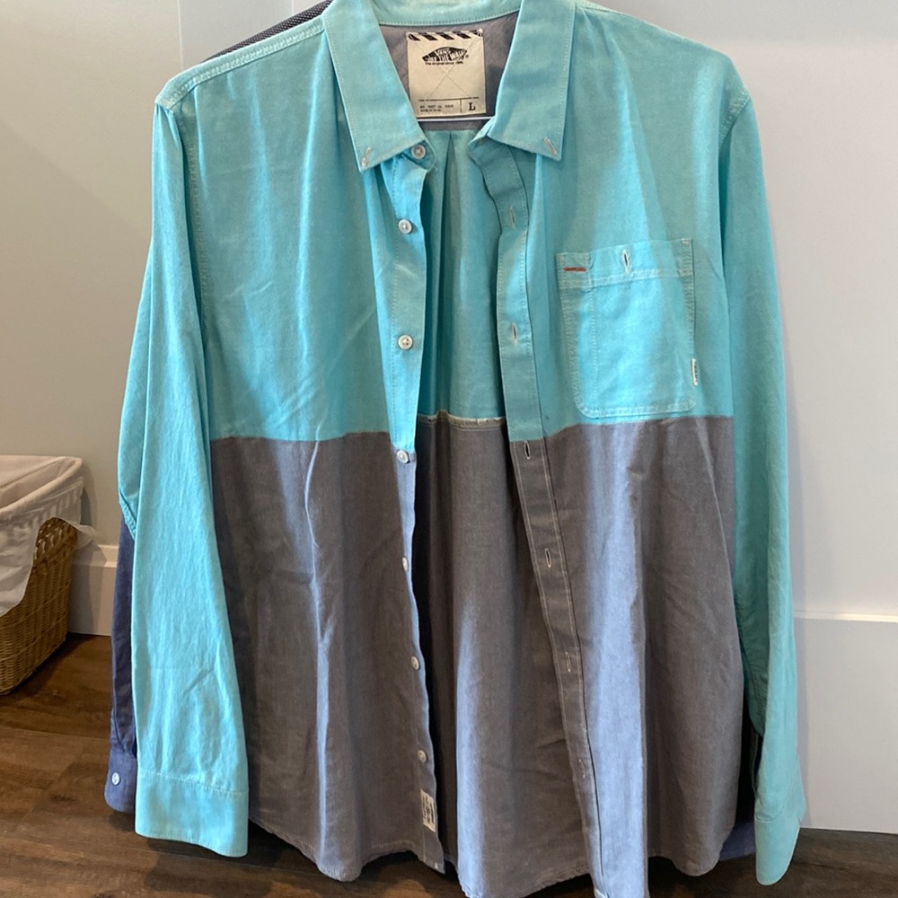 Vans button down large